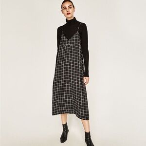 ZARA LONG PLAID FLANNEL STRAPY DRESS BLACK GRAY WHITE CHECKED STUDS S M